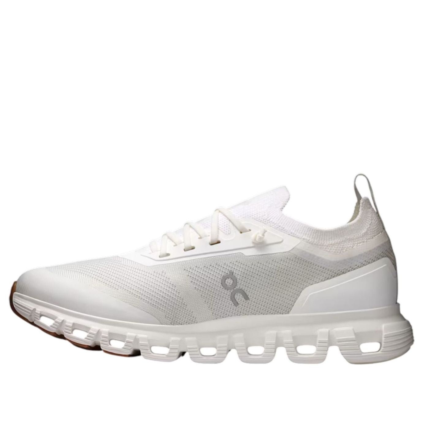 (WMNS)	On Running Cloud 6 Versa 'White' 3WF10031200