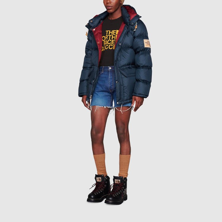 Men's Gucci x THE NORTH FACE Crossover Alphabet Logo Printing Loose Round Neck Short Sleeve Black T-Shirt 616036-XJDCL-1131 - Image 3