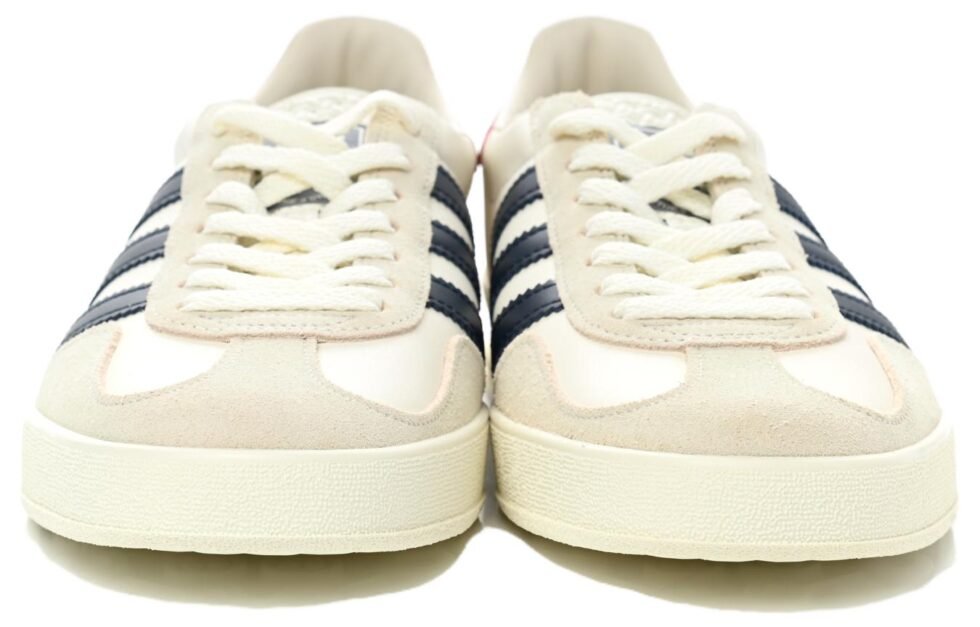 (WMNS) adidas x Gucci Gazelle 'White Navy' 707861-UTT10-9060 - Image 3