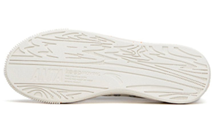 (WMNS) ANTA x Snoopy Skateboarding Series Sneakers High 'White' 922138604-1 - Image 5