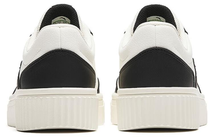 (WMNS) ANTA Biscuit 'White Black' 922228005-6 - Image 4