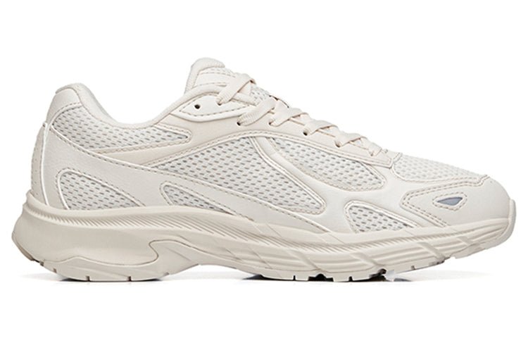 (WMNS) ANTA AT953 Vintage Training Shoes 'Cream White' 922245595-4 - Image 2