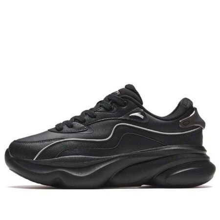 (WMNS) ANTA Casual Shoes 'Black White' 922338888-8