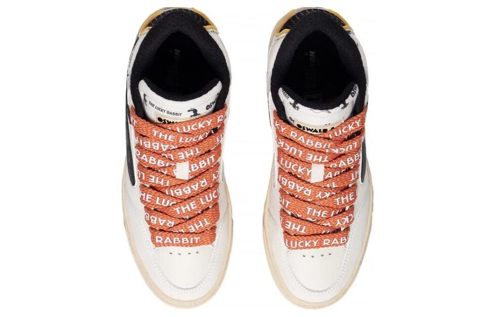 (WMNS) Li-Ning BadFive Wave 180 x Disney 'OSWALD' AECT020-1 - Image 3