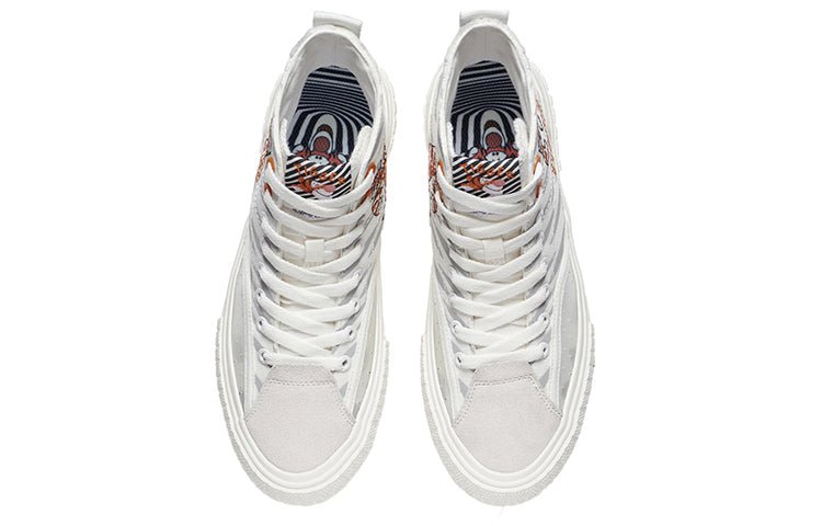 (WMNS) Li-Ning Classic Canvas Hi x Disney Tigger 'White' AGCS334-1 - Image 4