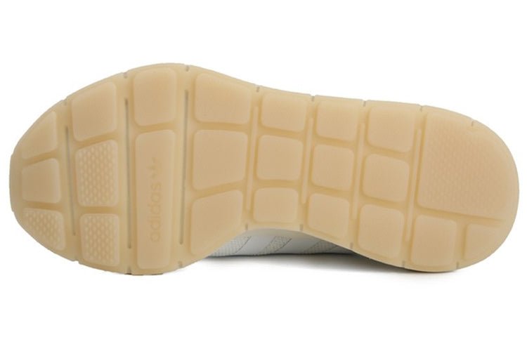 (WMNS) adidas Swift Run 'Cloud White' D96647 - Image 5