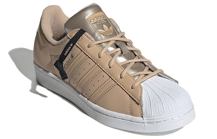 (WMNS) adidas Superstar 'Magic Beige Gold' GX4361 - Image 3