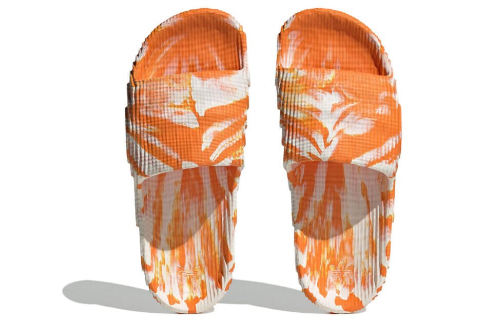 adidas Adilette 22 Slides 'Bright Orange' IE7724 - Image 5