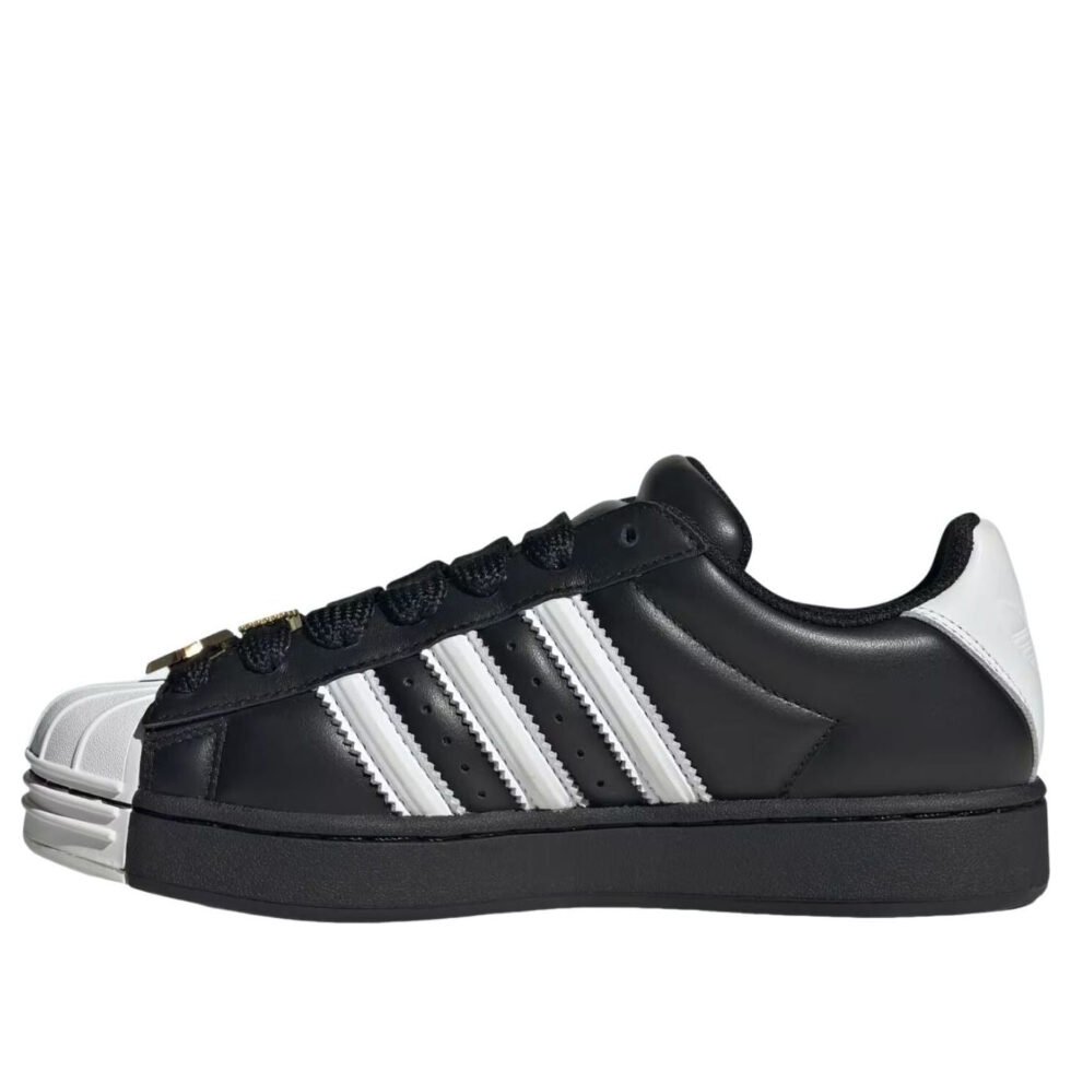 (WMNS) adidas Superstar 'Core Black Cloud White' JR7444