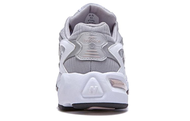 New Balance 725 Low Cut Silver/Pink ML725F - Image 3