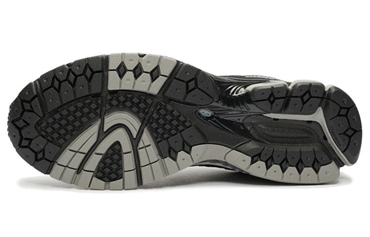 New Balance 860 V2 'Black Silver' ML860XC - Image 5