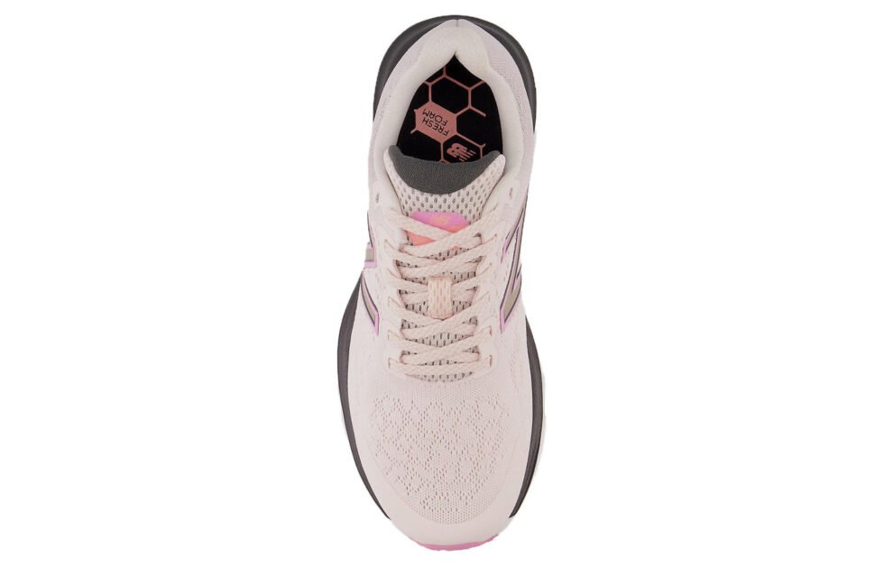(WMNS) New Balance Fresh Foam 680v7 'Pink' W680CP7 - Image 4