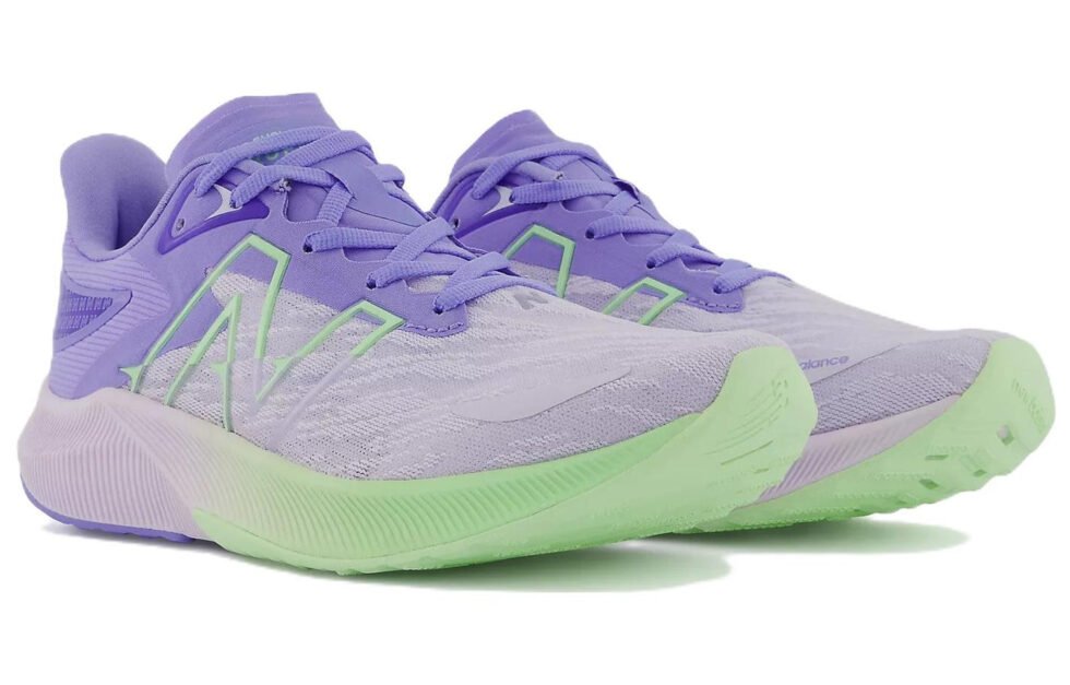 (WMNS) New Balance FuelCell Propel v3 'Purple' WFCPRCG3 - Image 3